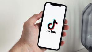 earn money using tiktok